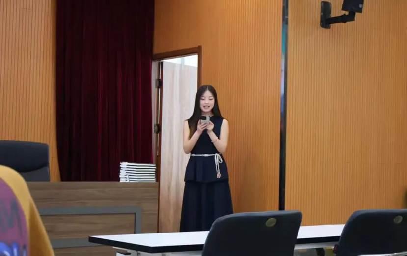 b2ef7ebcb9c9f59076cd8d074de0aa16a239c926